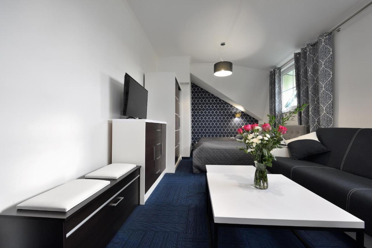Piotrków Trybunalski Hotel Agat מראה חיצוני תמונה