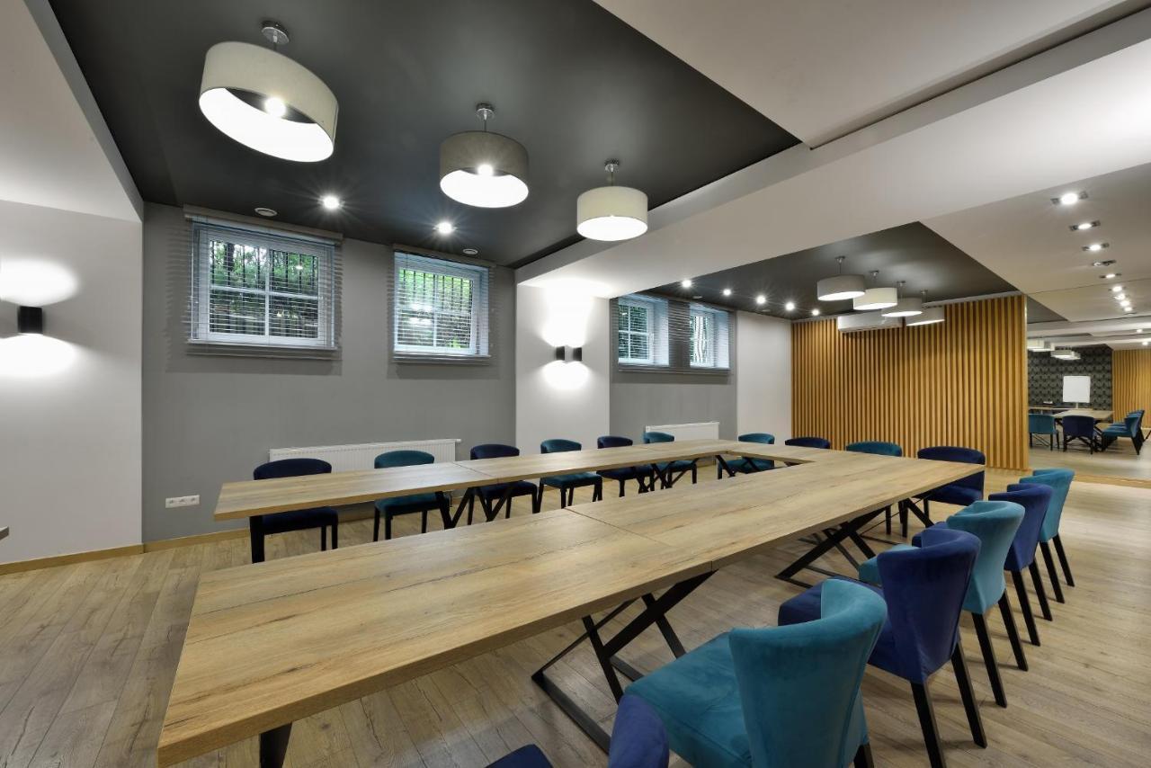 Piotrków Trybunalski Hotel Agat מראה חיצוני תמונה