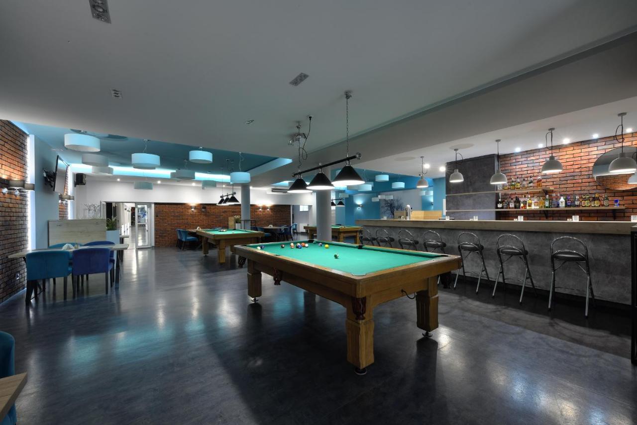 Piotrków Trybunalski Hotel Agat מראה חיצוני תמונה