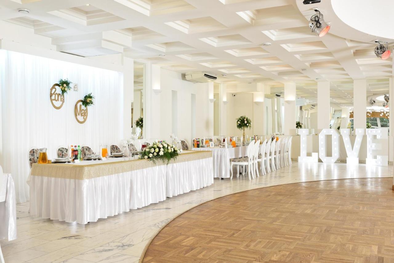 Piotrków Trybunalski Hotel Agat מראה חיצוני תמונה
