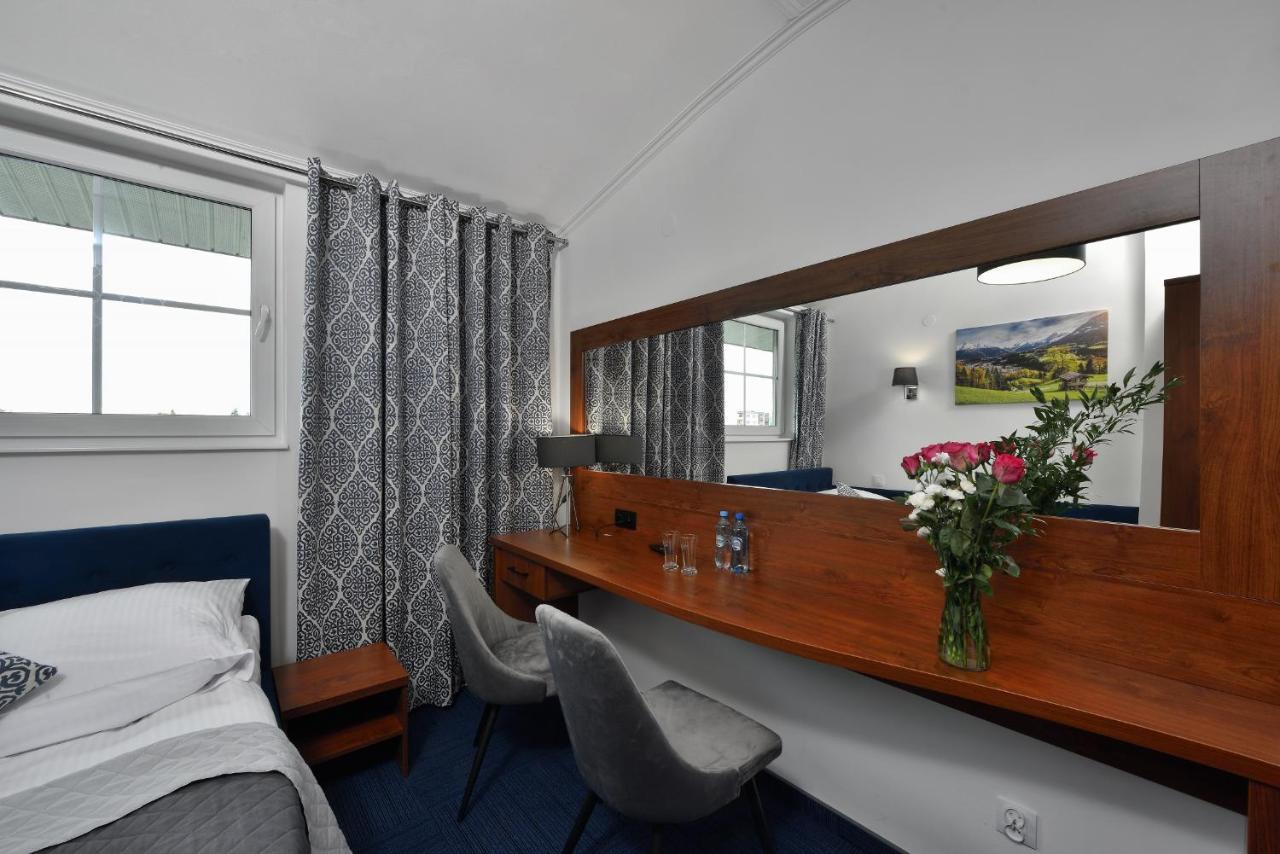 Piotrków Trybunalski Hotel Agat מראה חיצוני תמונה