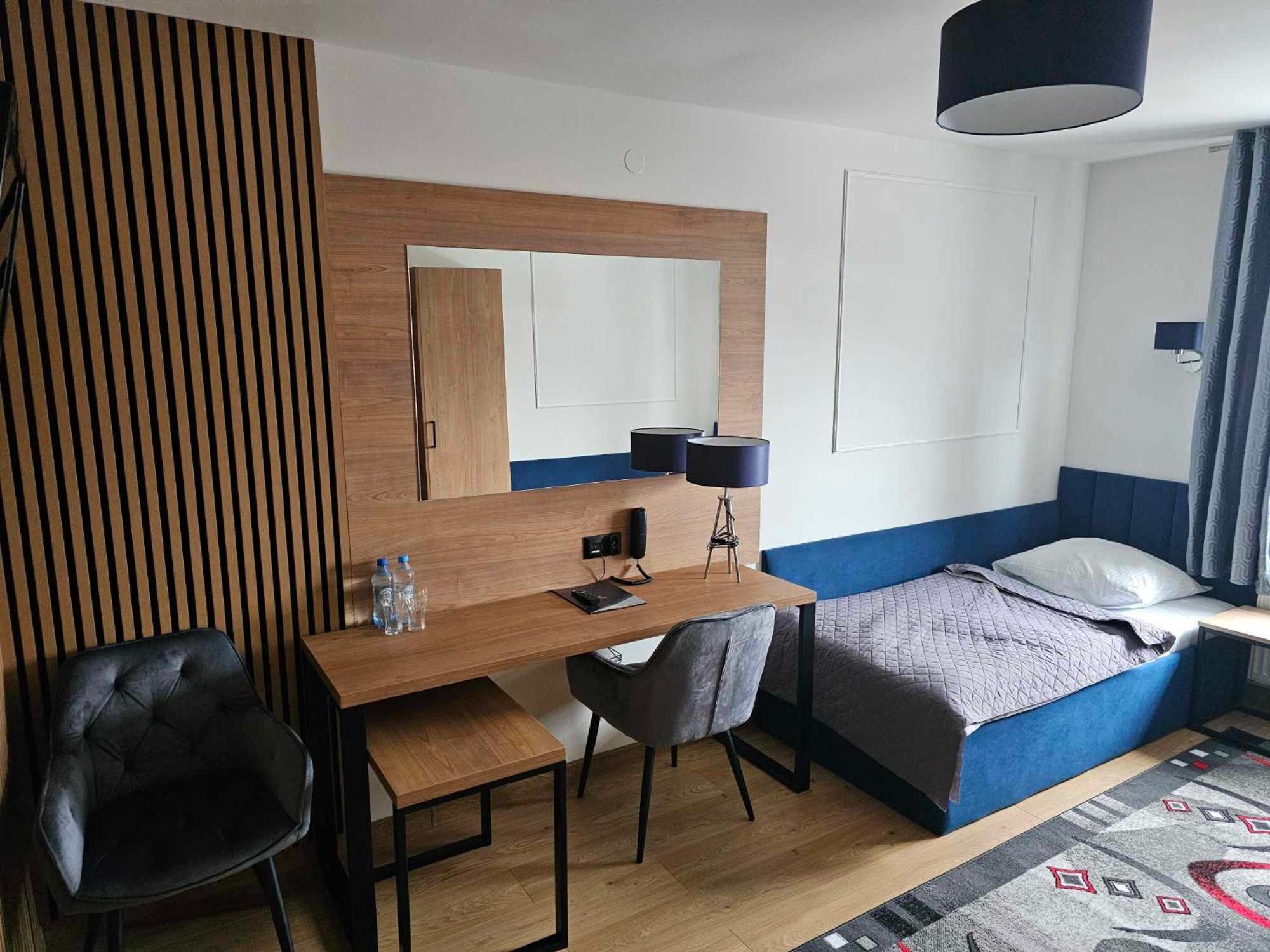 Piotrków Trybunalski Hotel Agat מראה חיצוני תמונה