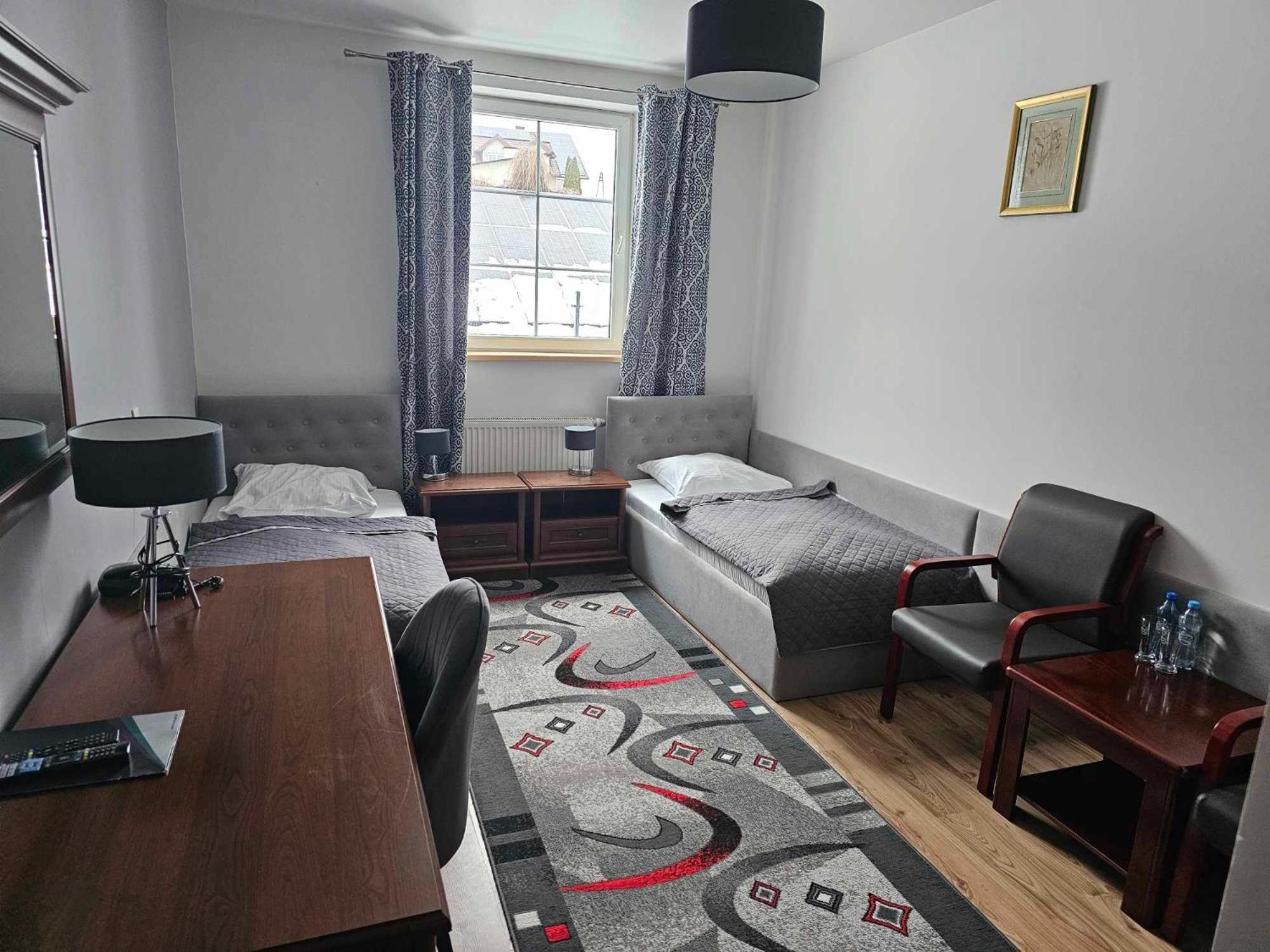 Piotrków Trybunalski Hotel Agat מראה חיצוני תמונה